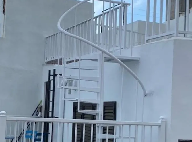 Дом отдыха House - Sleeps 2 - Parking - Patio