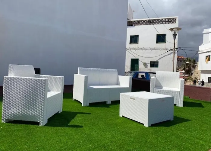 Ferienhaus House - Sleeps 2 - Parking - Patio *